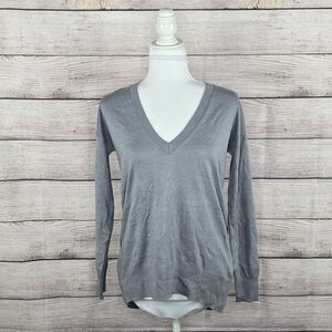 Banana Republic Drapey Vee Pullover Lightweight Silk Blend Sweater NWT